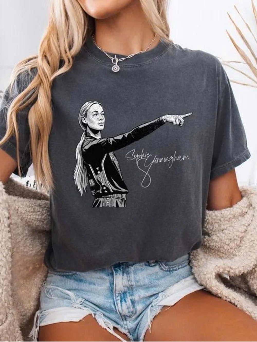 Sophia Cunningham Graphic Tee with Pointing Illustration, charcoal t shirt
